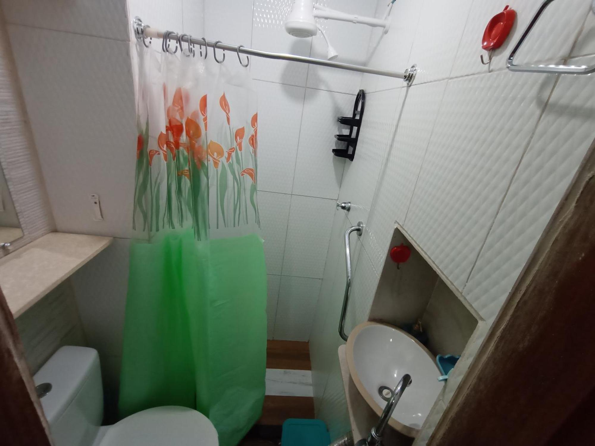 Hospedagem domiciliar Lar Olinda - Com Privativas - Prox Centro De Convencoes *